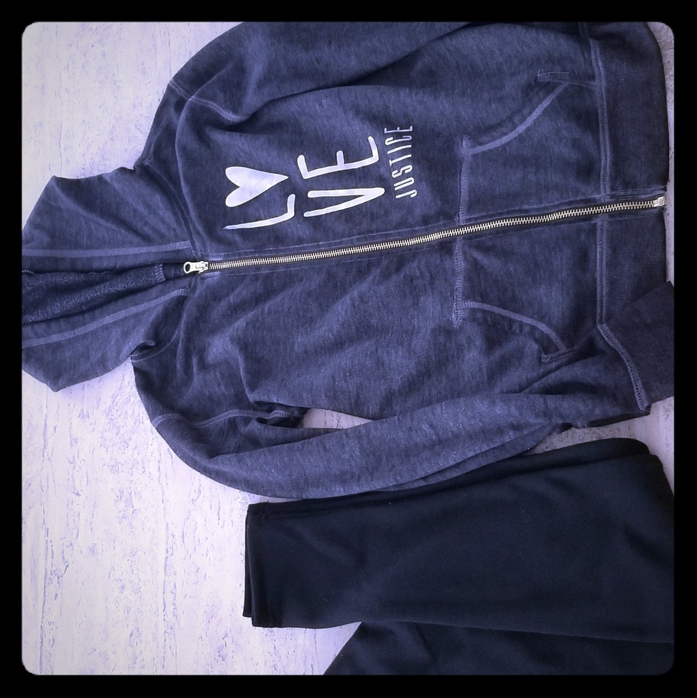 Super cute 💝 Justice hoodie & fleece leggings
